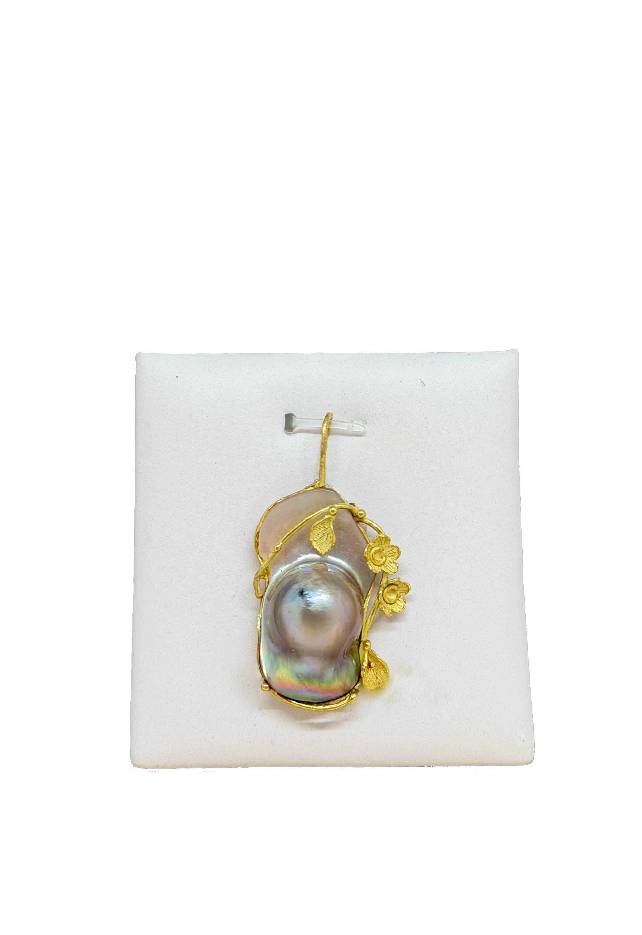 Ciondolo perla Blister e oro giallo