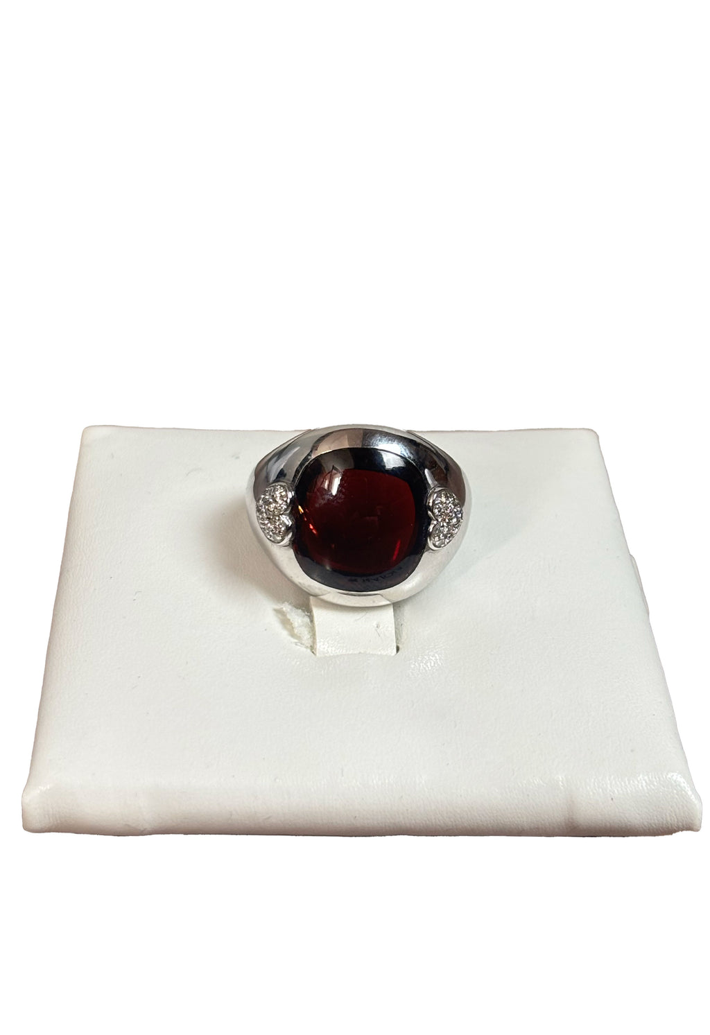 Anello granato brillanti