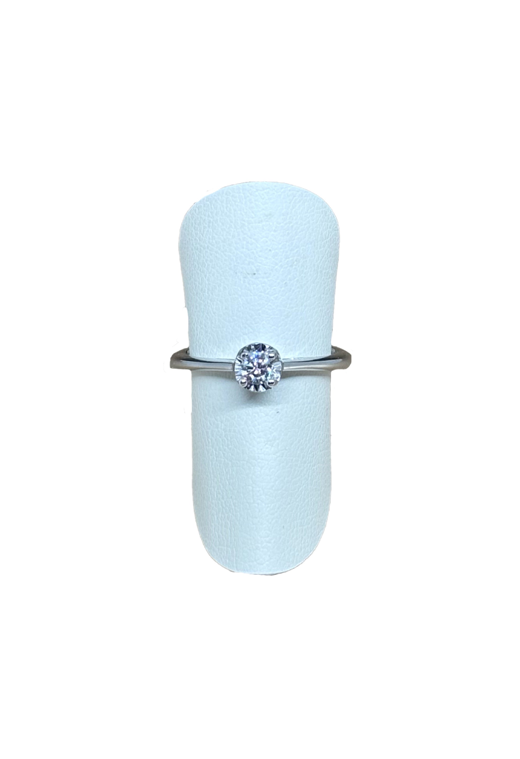 Anello solitario brillanti