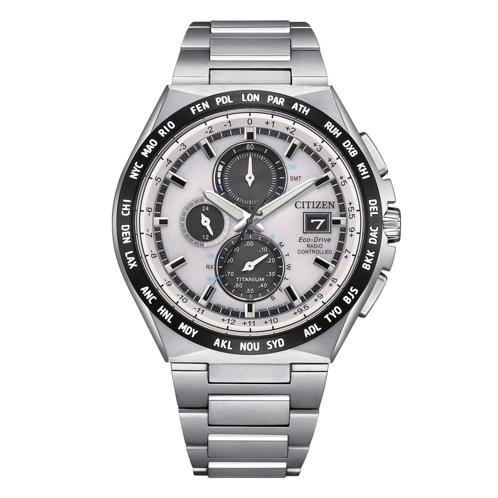 Orologio Citizen  Eco-Drive a carica luce Radiocontrollato AT8 Supertitanio AT8238-84A