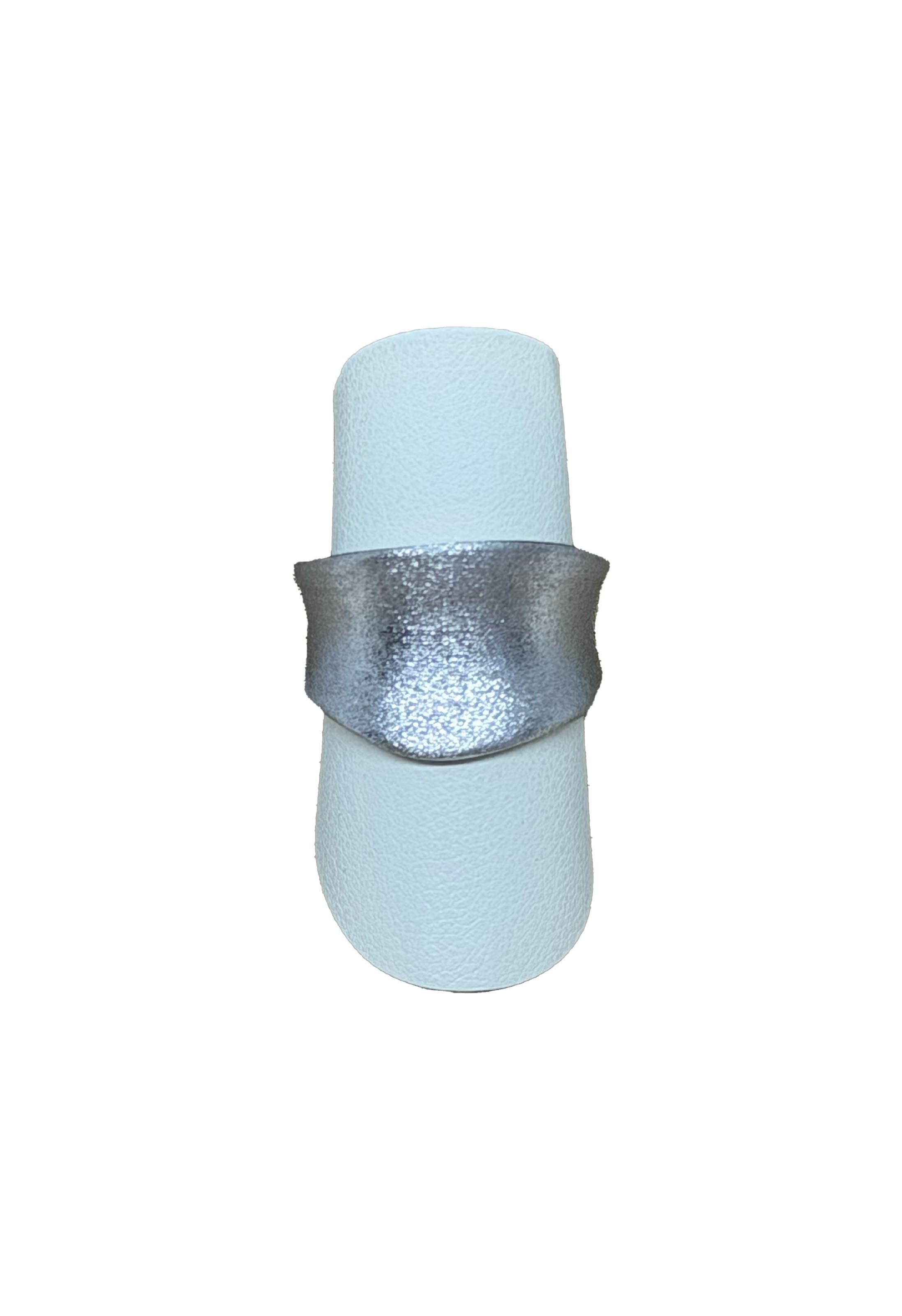 Anello a fascia forma graduata
