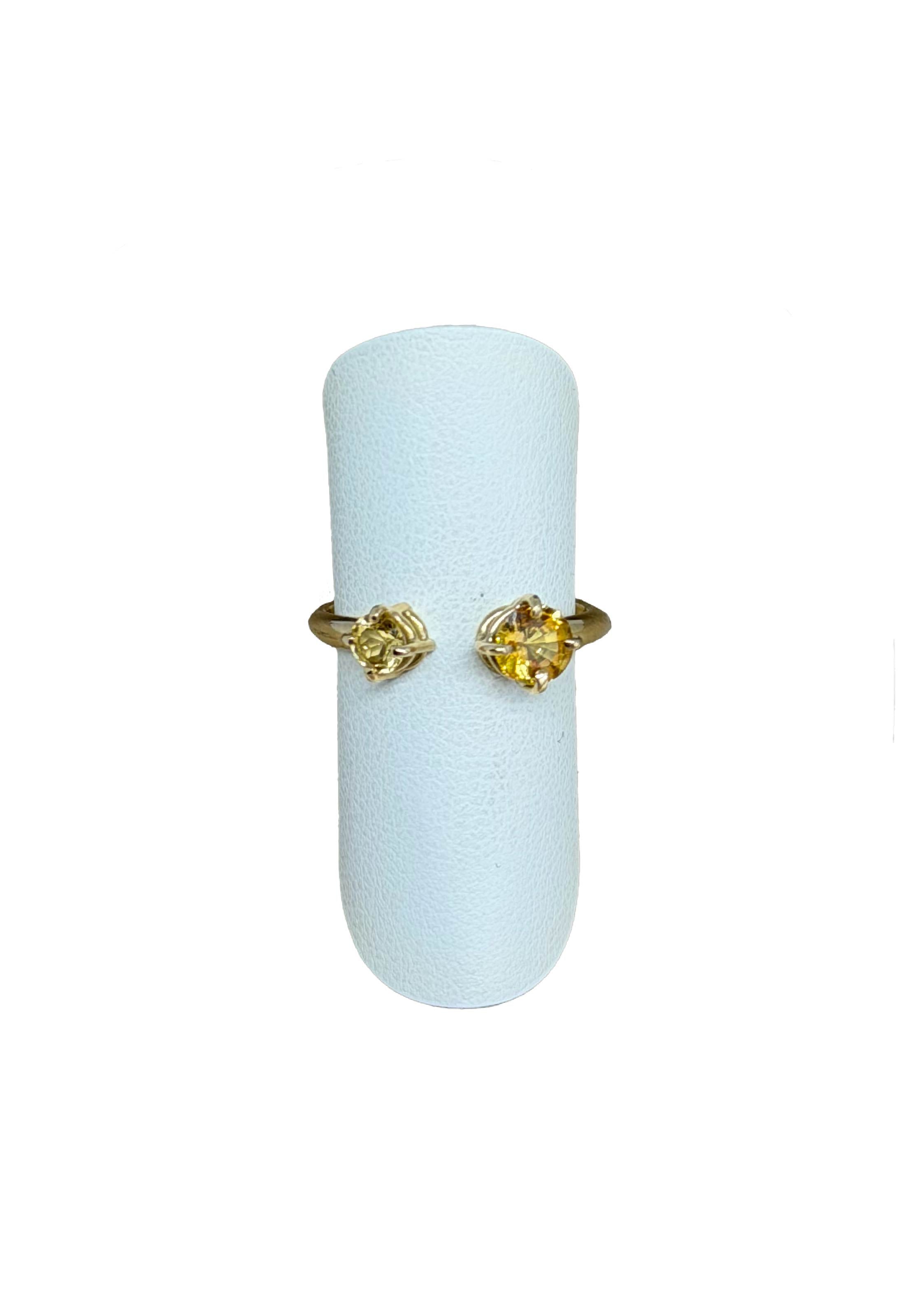 Anello zaffiro giallo e quarzo citrino