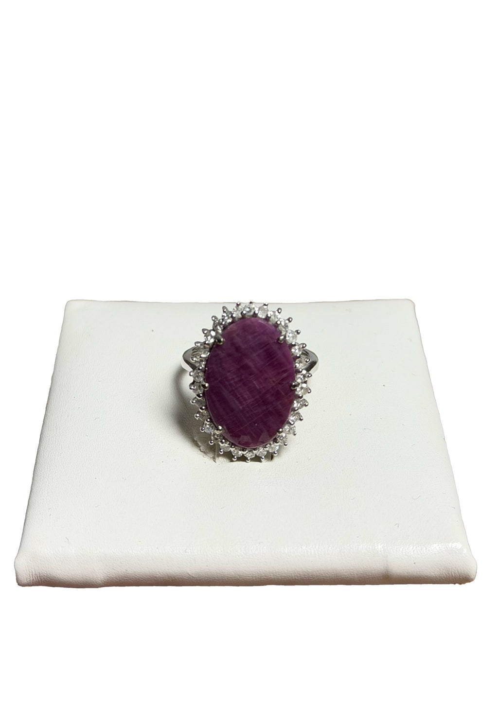 Anello rubino flat brillanti