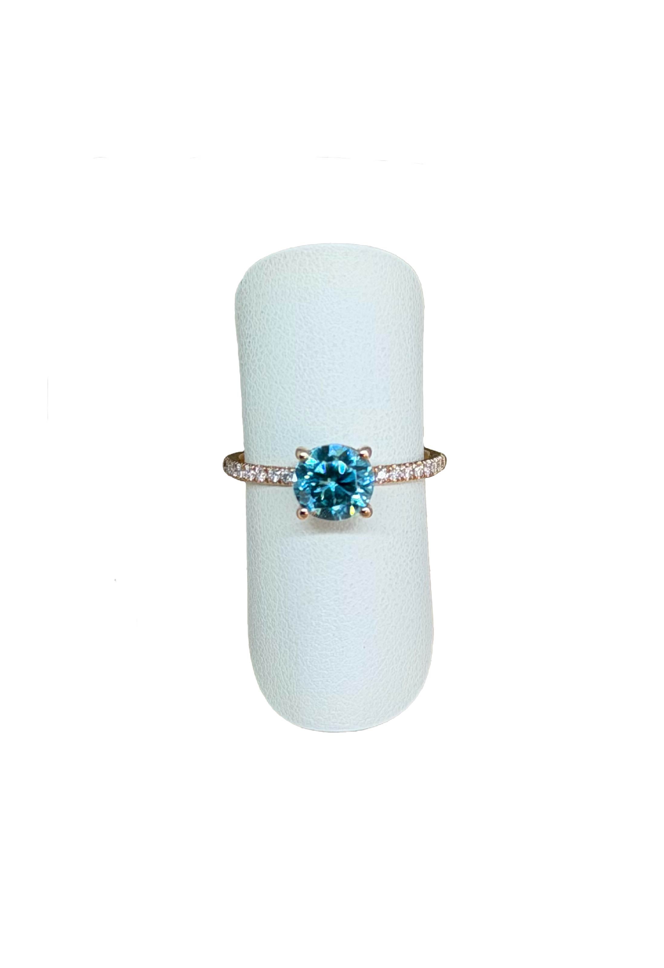 Anello zircone naturale e brillanti