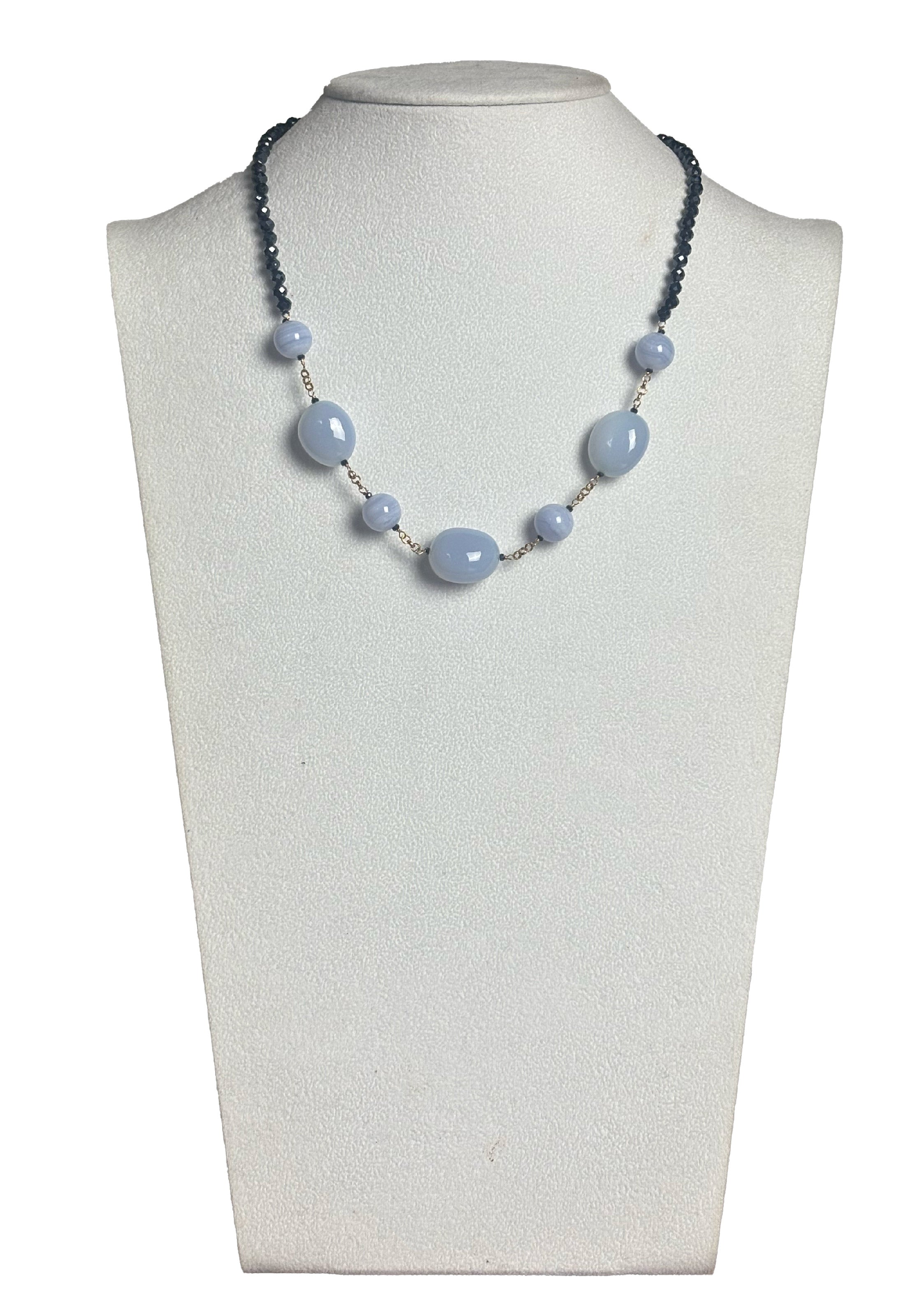 Collana Rajola Liz Calcedonio