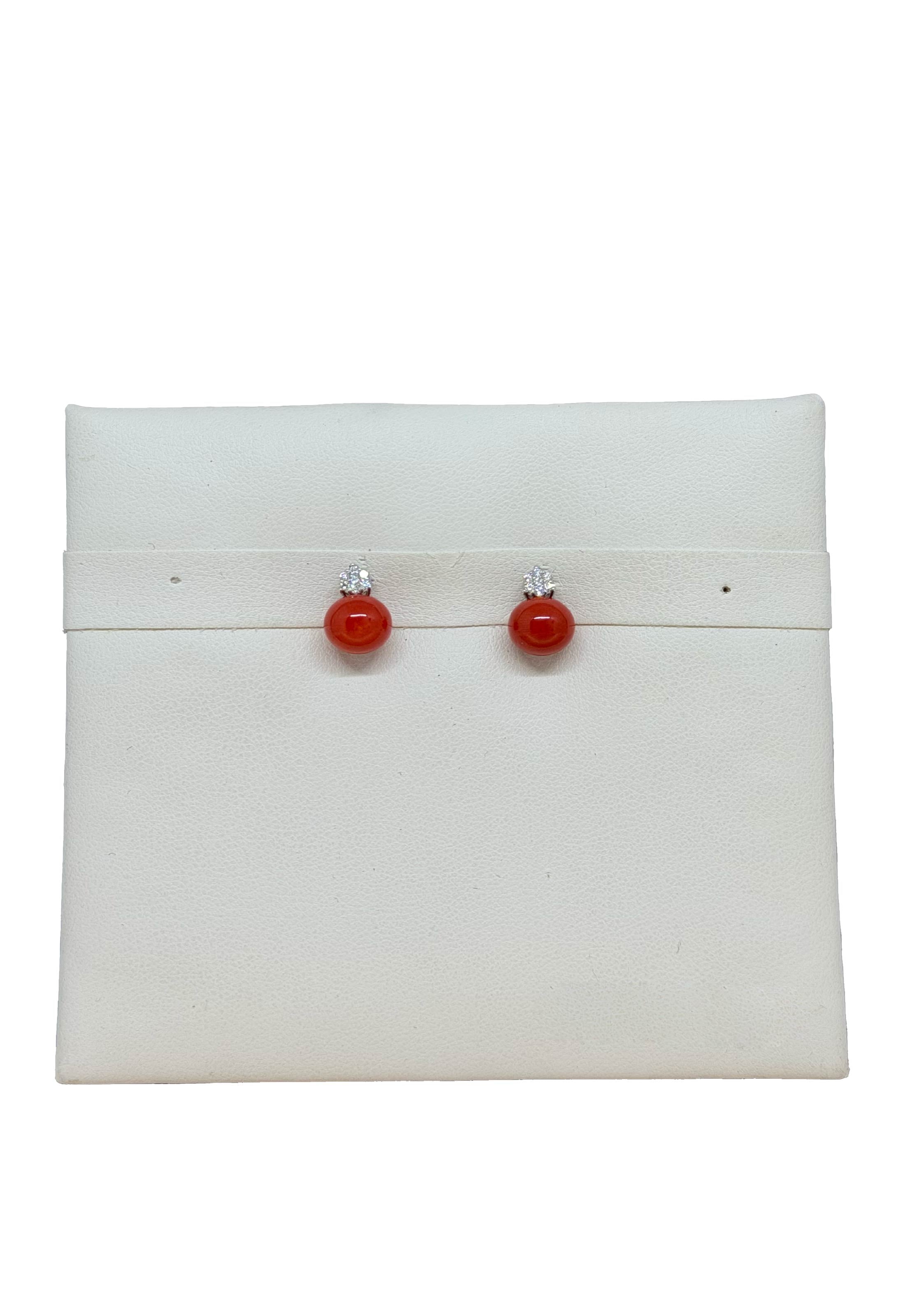 Orecchini corallo brillanti