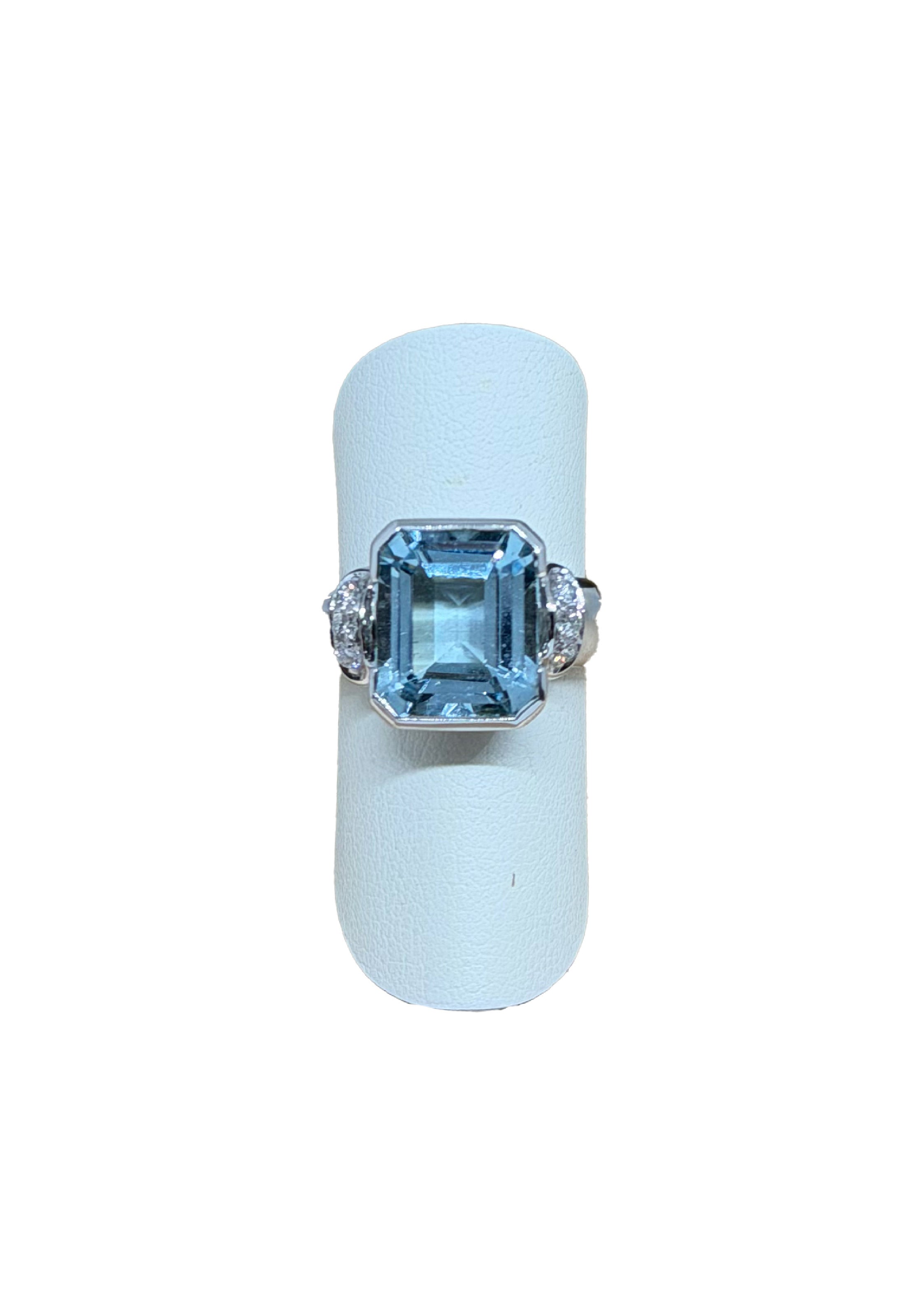 Anello acquamarina brillanti