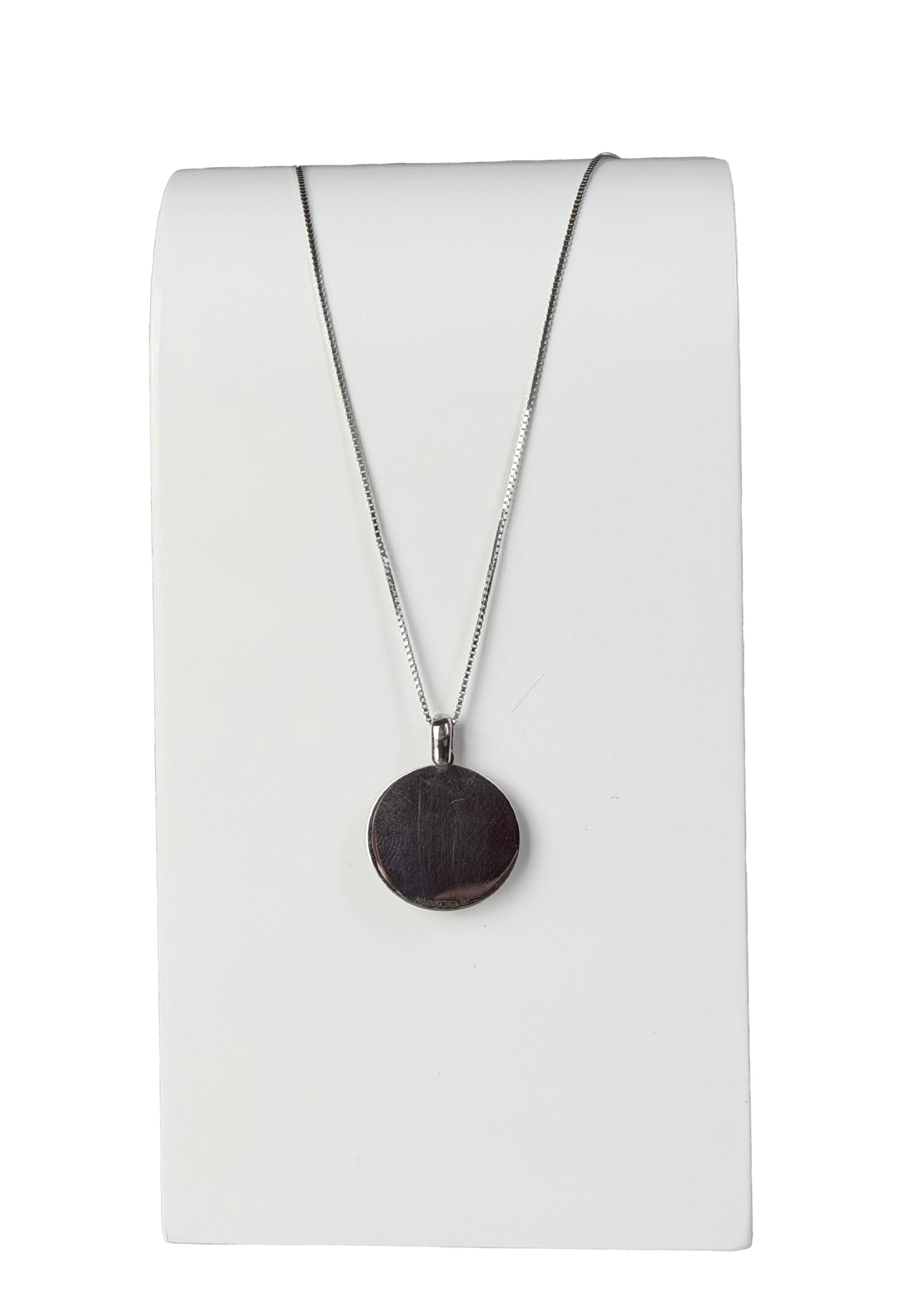 Piastrine con girocolli personalizzabili