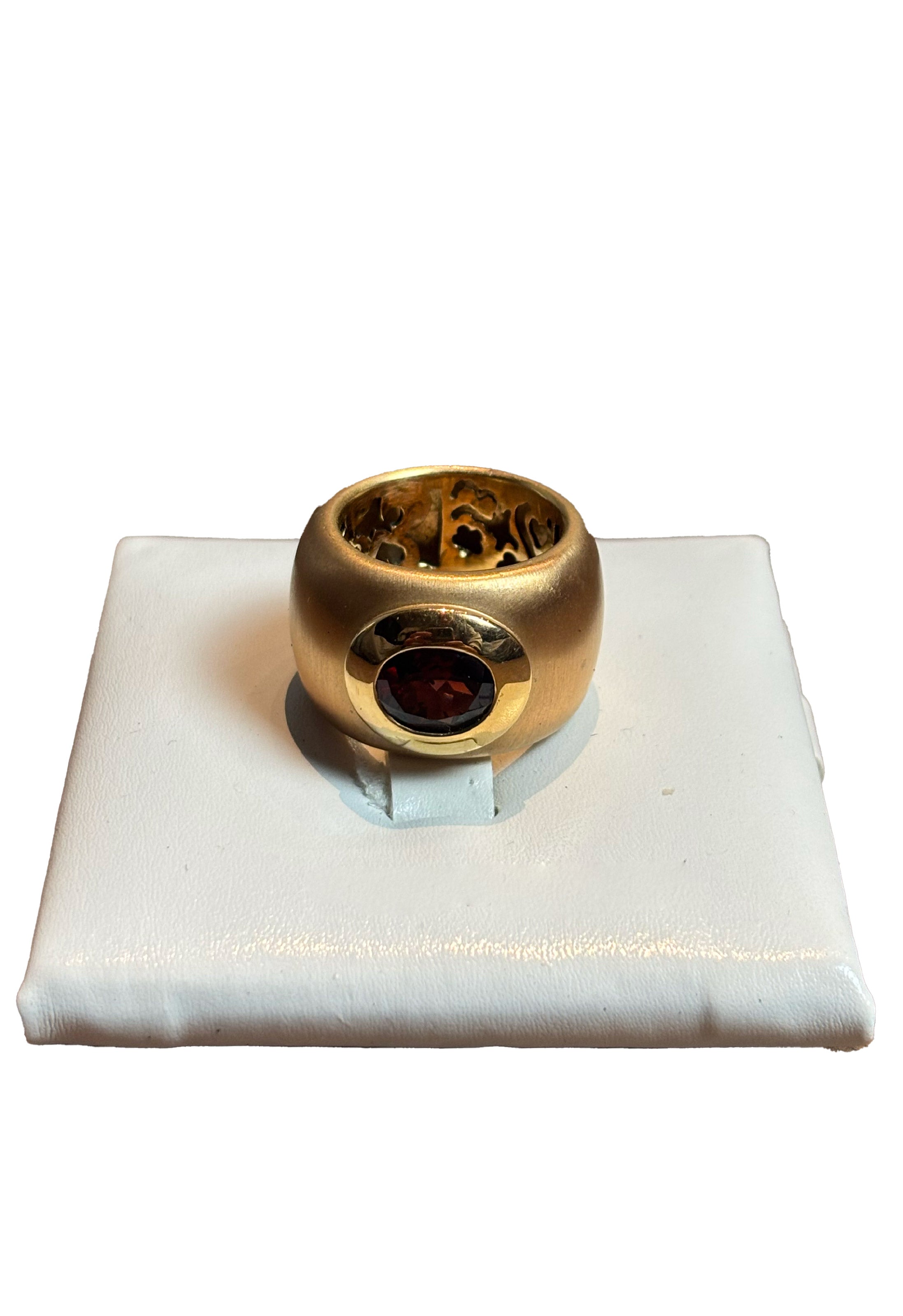 Anello oro rosa granato