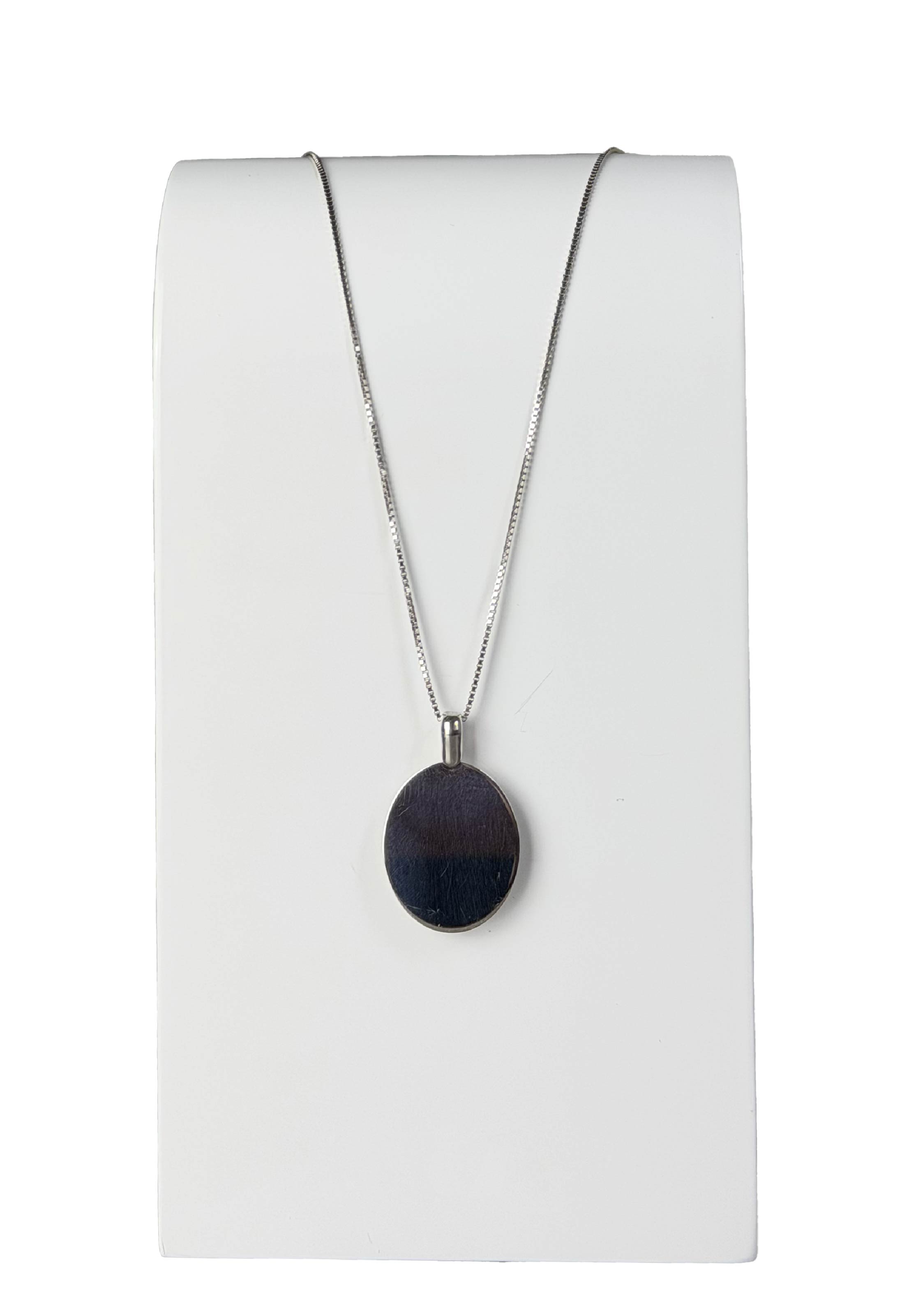 Piastrine con girocolli personalizzabili