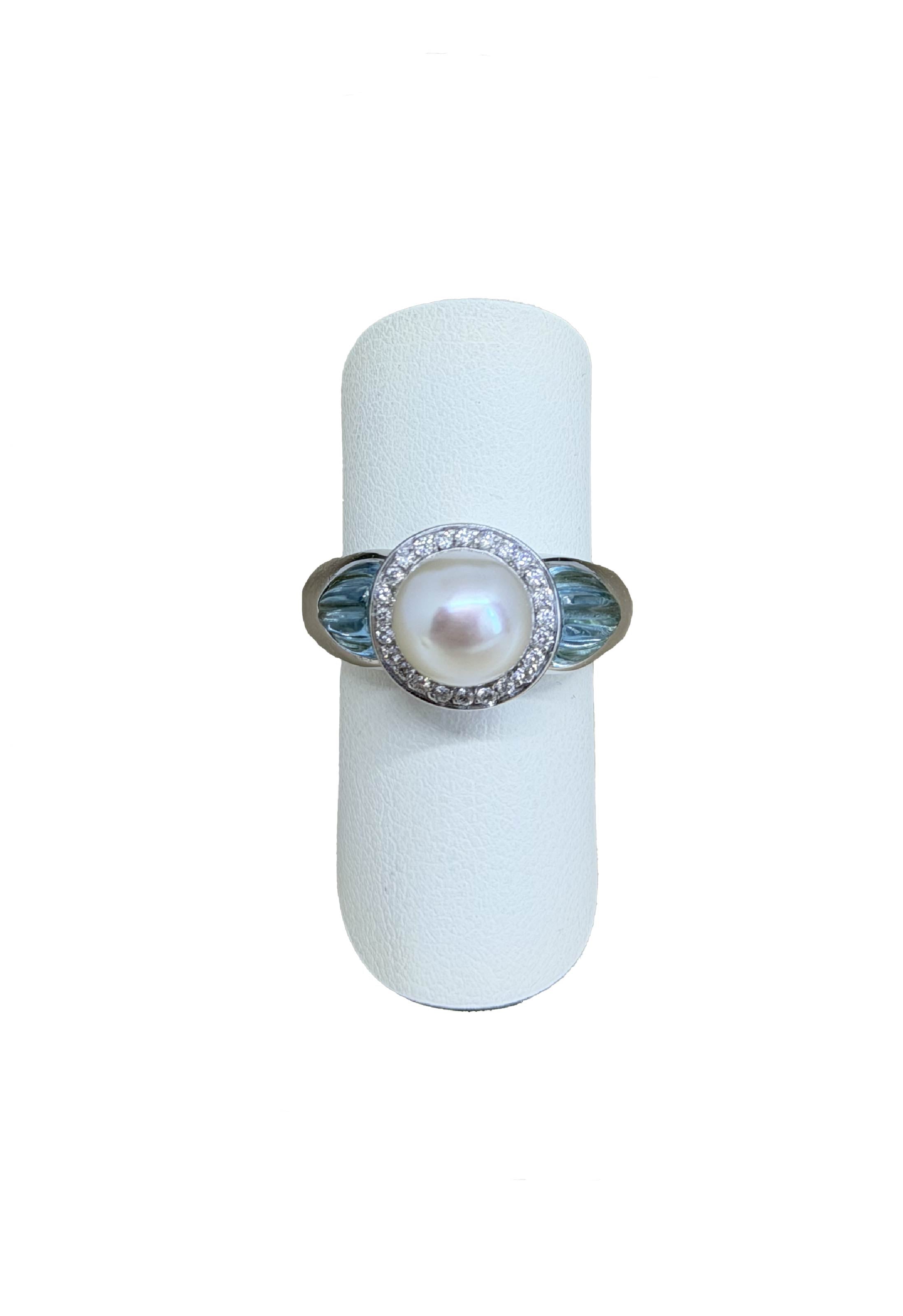 Anello perla e brillanti