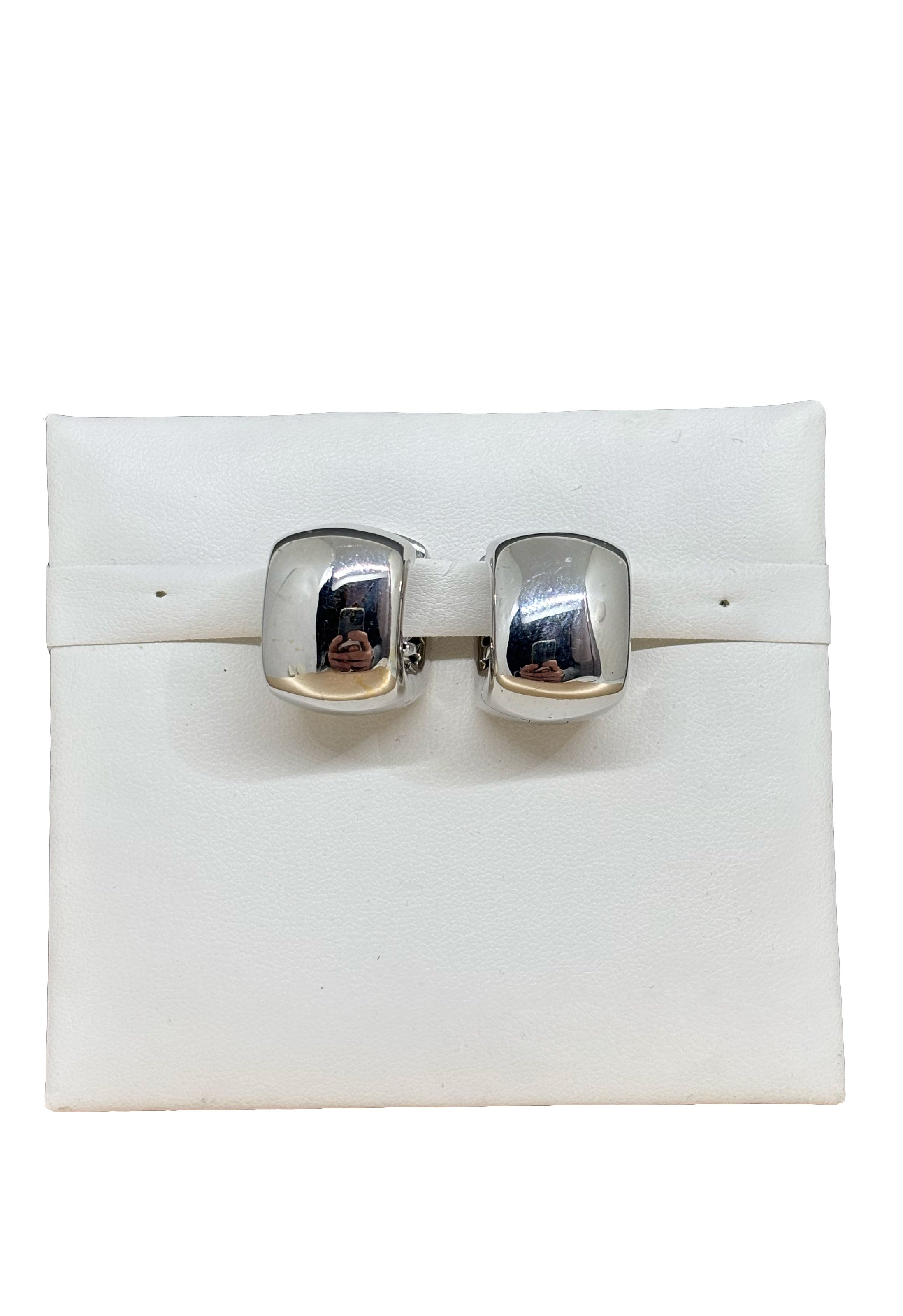 Orecchini cerchio oro bianco brillanti